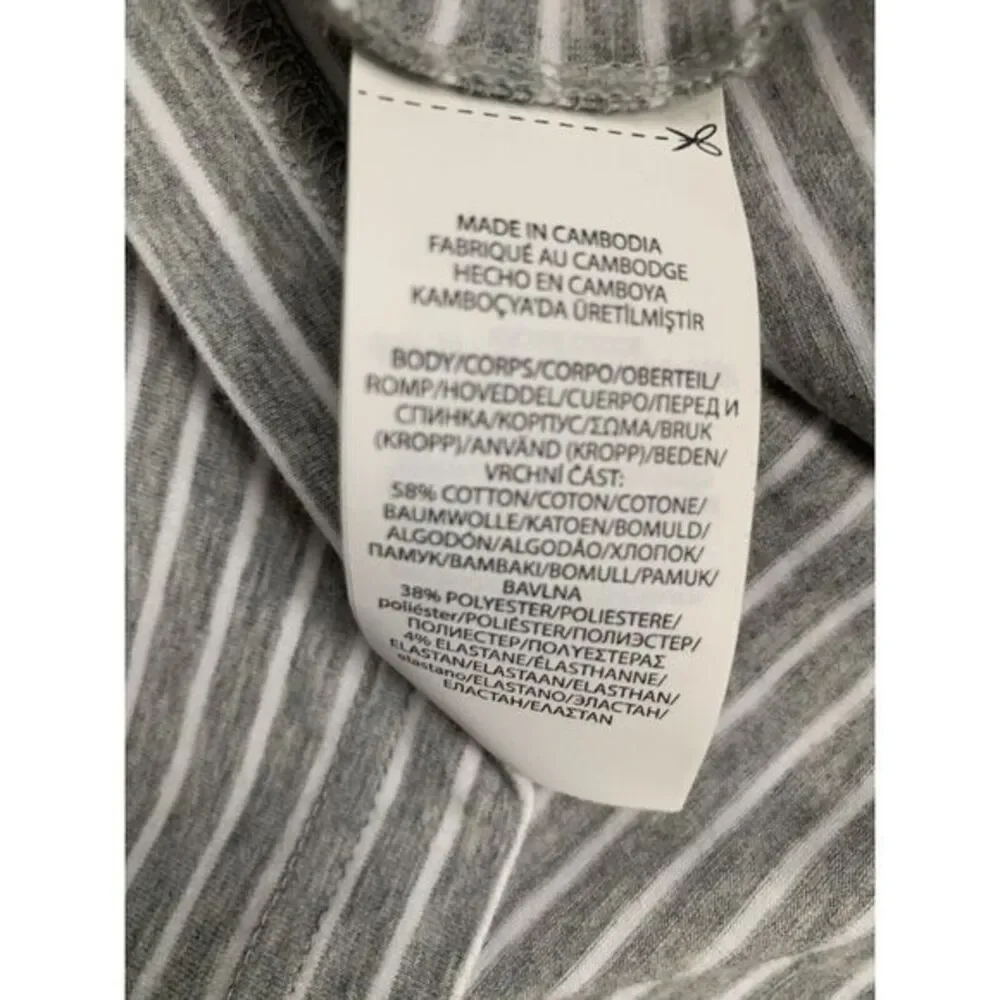 Polo Ralph Lauren Mens Gray Striped Performance Short Sleeve Polo Shirt L Or XL?